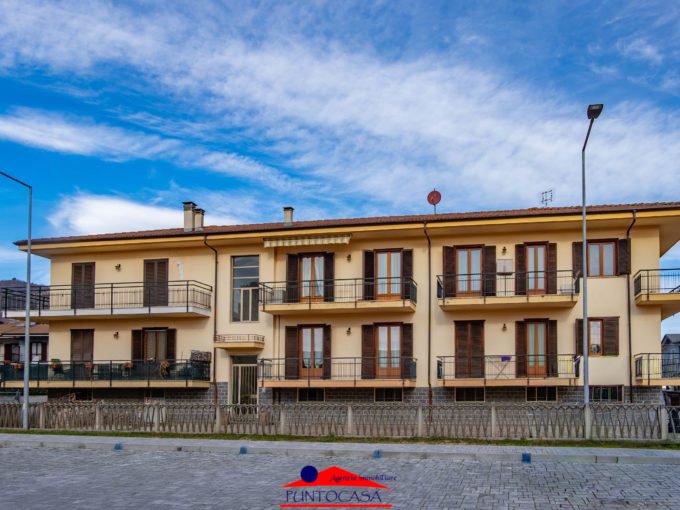 Busca affittasi quadrilocale con garage